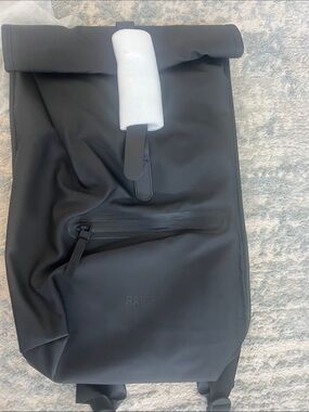 NWT | Rains Black Rolltop Backpack Unisex